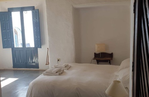 Mairena House | Las Chimeneas