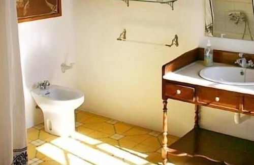 Mairena House | Las Chimeneas