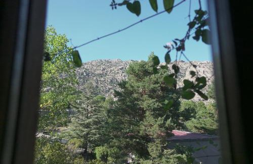 Manzanares el Real House | Las Horas Perdidas