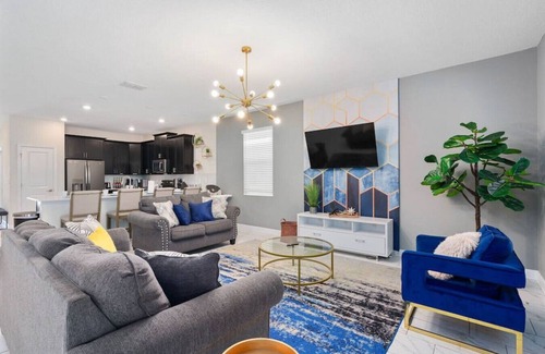 Kissimmee House | Last Min Available! 9bdr/5ba, Disney Villa! 11 Minutes to Disneyworld,Pool & Spa