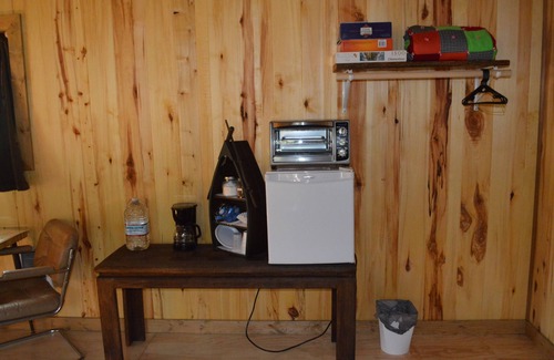 Essex Cabin | Last minute Plan to Glacier Guest Cabin Sauna