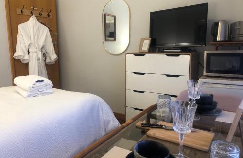 Newstead House | Launceston Lovely Vegan Homestay