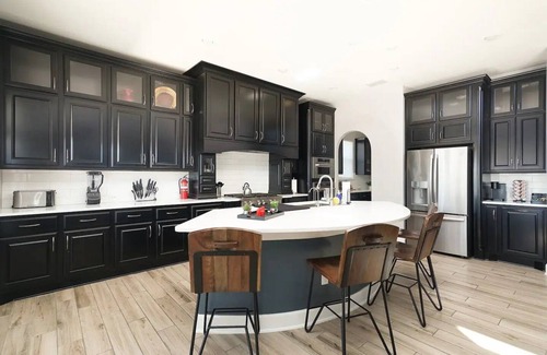 Helotes House | Launch Pad- A Birdy Vacation Rental