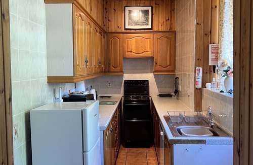 Biggar Cottage | Laundry Cottage, Carmichael Country Cottages, near Biggar. Pets welcome.