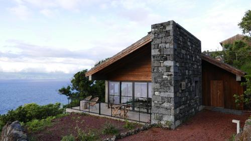 Sao Roque do Pico Villa | Lava Homes