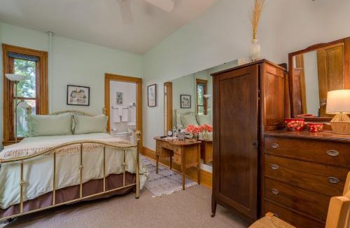 Mankato Bed & Breakfast | Laven House