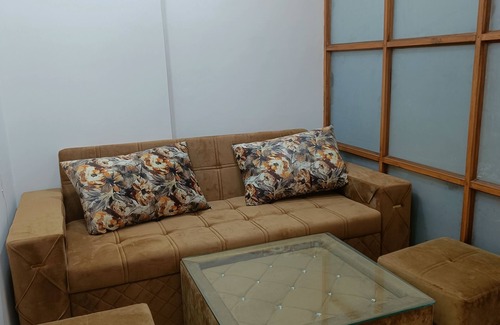 Kirti Nagar Apartment | Lavish Studio Apt (721) in West/Central Delhi