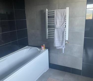 Mszana Dolna Apartment | Lawendowy apartament