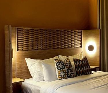 Mae On Hotel | Lazula