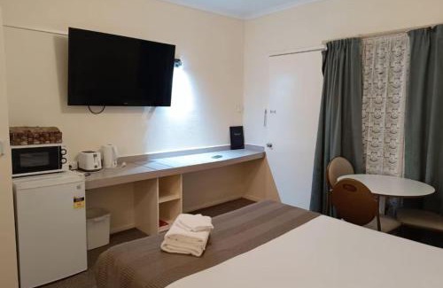 Swan Hill Hotel | Lazy River Motor Inn