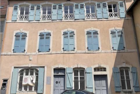 Montbeliard Apartment | Le 42-GregIMMO-Appart'Hôtel