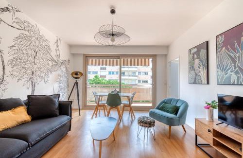 La Fayette-Eble Apartment | Le 8ème art - Free Parking, Fast WiFi, Calm - Top Angers, Families & Groupes