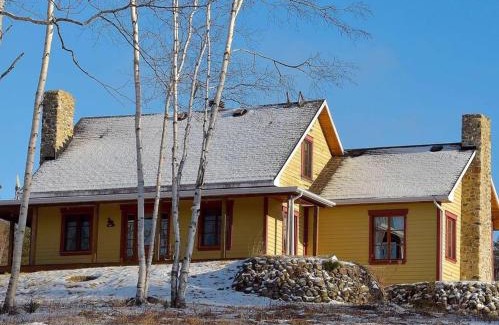 La Malbaie Ski Chalet | Le Champ Perché