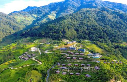 Van Chan Resort | Le Champ Tu Le Resort Hot Spring & Spa