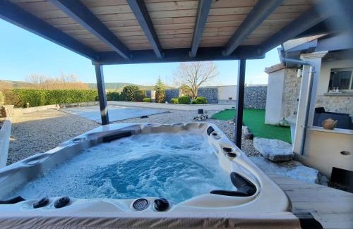 Lussas House | Le cocon