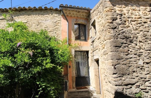 Grillon House | Le Comptoir de Camille just for you