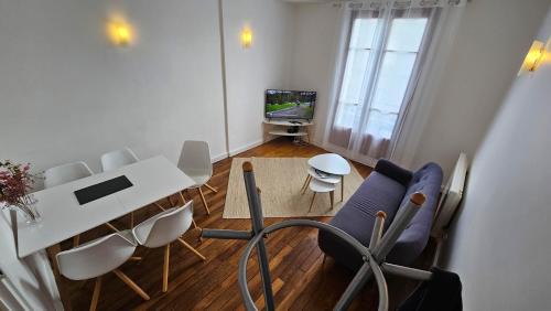 Alfortville Apartment | Le Cozy Nest