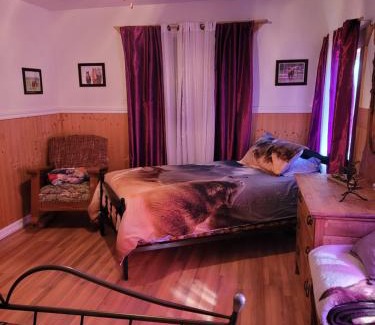 Saint-David-de-Falardeau Bed & Breakfast | Le Gîte Du Gardien Blanc