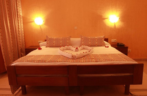 Playa Sidi Mehrez Hotel | Le Grand Hotels Des Thermes