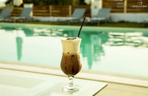 Gerakini Apartment | Le Grand Rêve Deluxe Family Apartment 3