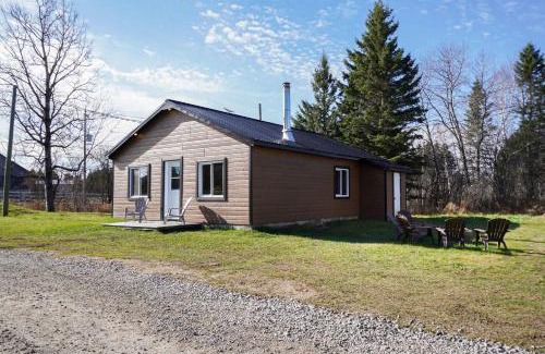 Saint-Michel-des-Saints Ski Chalet | Le Mystic - Lake Taureau