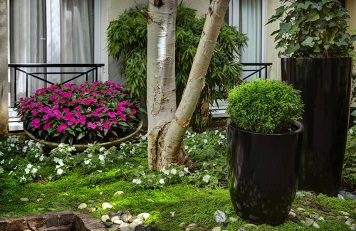 Quartier Sainte-Marguerite House | Le patio Bastille
