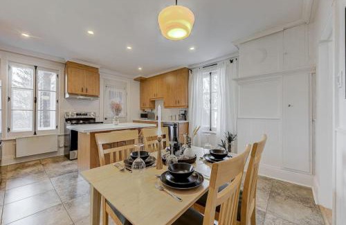 Quartier 5-4 Apartment | Le Patrimonial