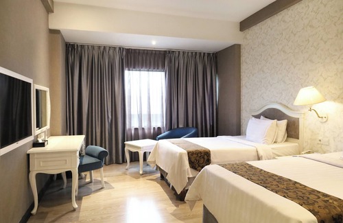 Medan Hotel | Le Polonia Hotel & Convention Medan