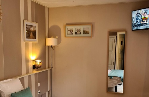 Saint-Pol-sur-Ternoise Hotel | Le Royal