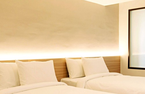 Bang Chalong Hotel | Le Srivaree Suvarnabhumi Airport Hotel