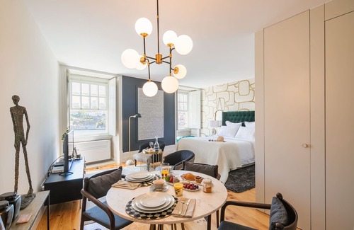 Uniao de Freguesias do Centro Apartment | LEBAZI DOURO - Unlock the Secrets of Douro River in a Magical Home - WIFI AIRCO