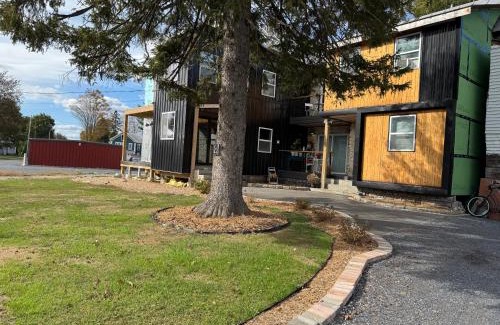 Madison Apartment | LeCabrera apartments rentals A Gem in small town