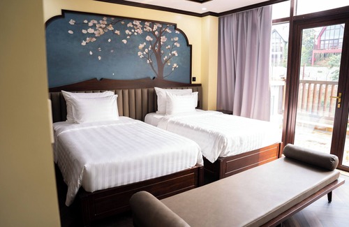 Luong Son Resort | Legacy Hill Resort & Villas