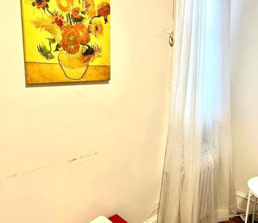 Mantua Apartment | Legacy - Spring Garden University City