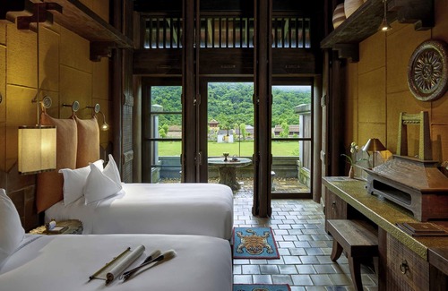 Uong Bi Hotel | Legacy Yen Tu - MGallery