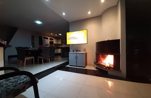 Fazenda Sao Borja House | Leisure and home office. Cozy and safe space!