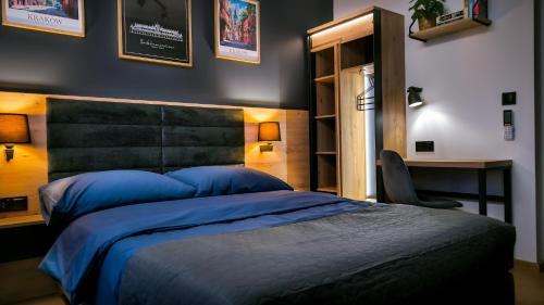 Pradnik Czerwony Apartment | Lema Tauron Arena Two Bedroom Apartment