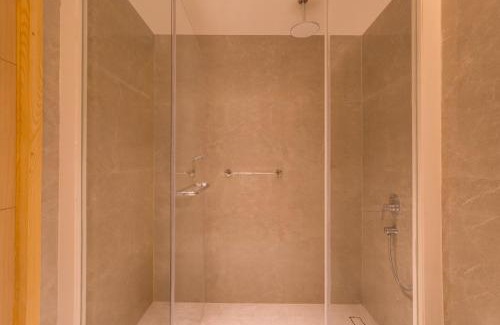 Islamnagar Hotel | Lemon Tree Hotel, Chandausi