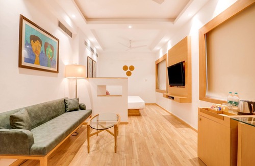 Industrial Area Phase I Hotel | Lemon Tree Hotel, Chandigarh