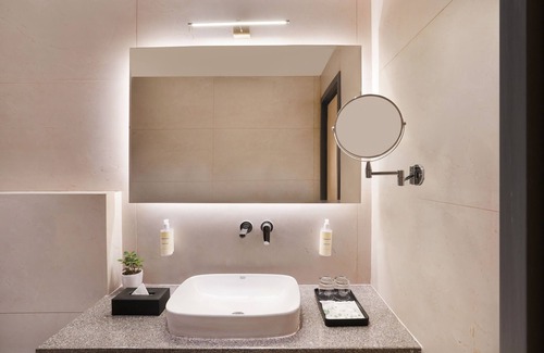 Jwalapur Hotel | Lemon Tree Hotel Haridwar