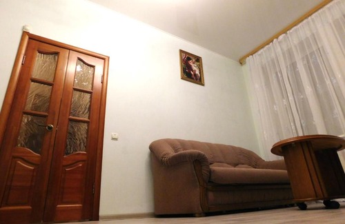 Magnitogorsk Apartment | Leningradskaya 35