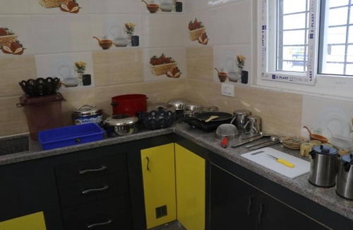 Tirupati Apartment | Leo Home Stay #2n