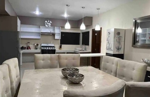 Tlajomulco de Zuniga Cottage | Leon House