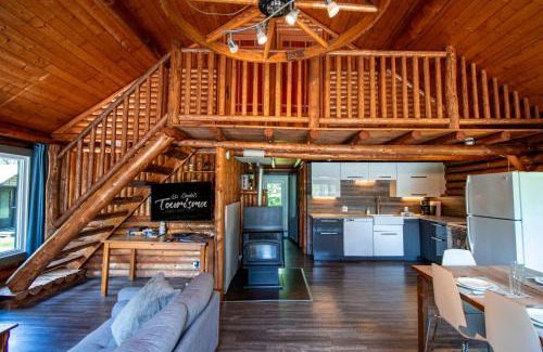 Saint-Leonard-de-Portneuf Ski Chalet | Les Chalets Tourisma - Chalet en bois rond avec spa - Chalet du 4e