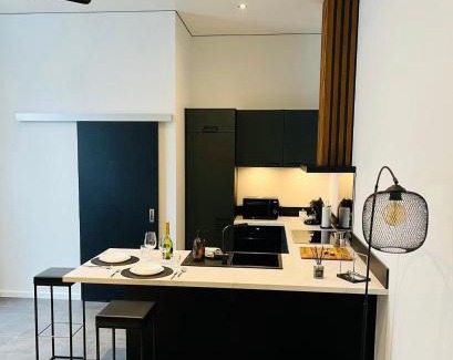 Mons Apartment | Les Chartriers D&G