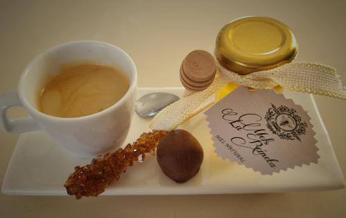 Montserrat House | Les Dos Nines