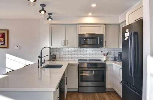 Mont-Tremblant Pedestrian Village House | Les Falaises: Mont Tremblant Luxury Ski Retreat