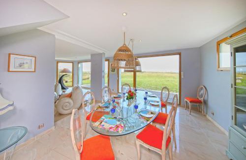 Saint-Germain-sur-Ay House | Les Mouettes - Maison vue mer