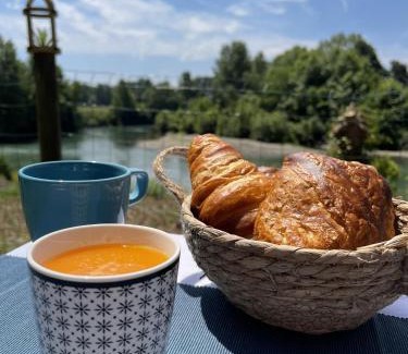 Sorde-lAbbaye Bed & Breakfast | Les nuits de Cassiopee