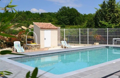 Saint-Dezery Apartment | Les Olivettes - Vintage Cottage